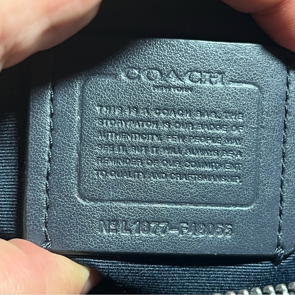COACH Bennet Satchel with Geo Chevron Print (like new) - Picture 7 of 7